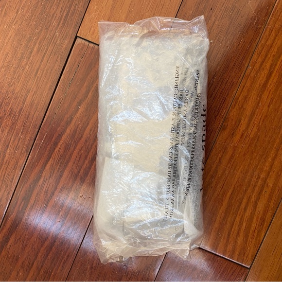 Kate Spade Wallet - Picture 5 of 6